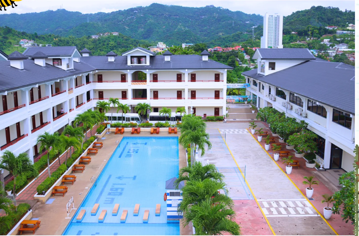 CPI Cebu Pelis Institute 校園與大型游泳池