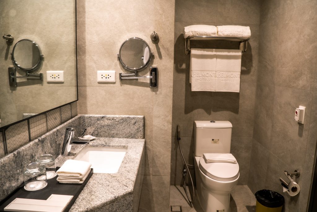 BELMONT HOTEL MACTAN