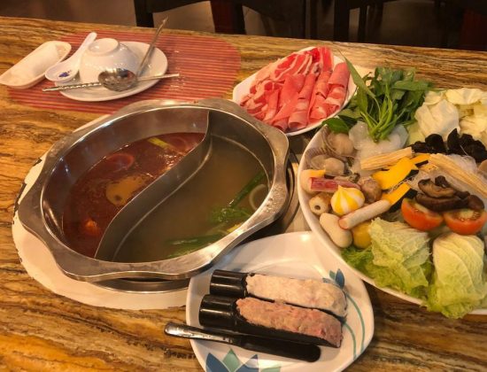 Red House Taiwan Shabu-Shabu 紅樓台灣火鍋(三店)