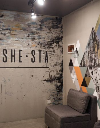 Lashesta Eyelash & Nail Studio