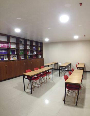 PINES INTERNATIONAL ACADEMY -碧瑤